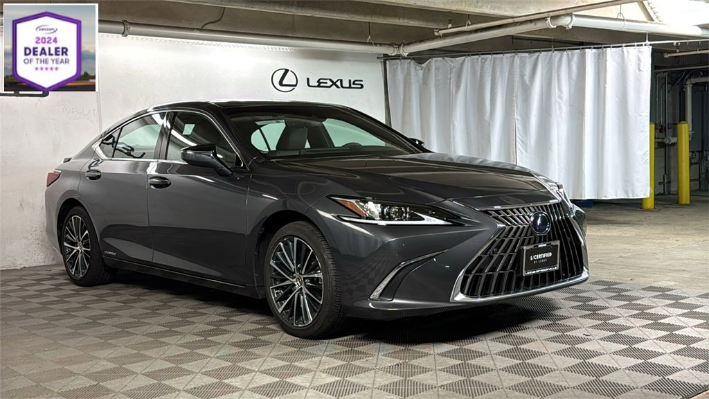 Certified 2022 Lexus ES 300h w/ Premium Package