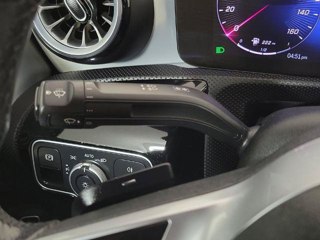 Used 2025 Mercedes-Benz CLA 250 image 21