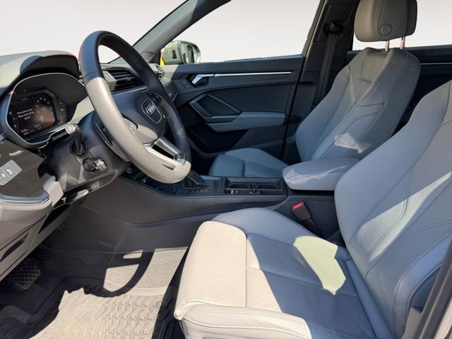 Used 2025 Audi Q3 2.0T Premium AWD/4WD image 9