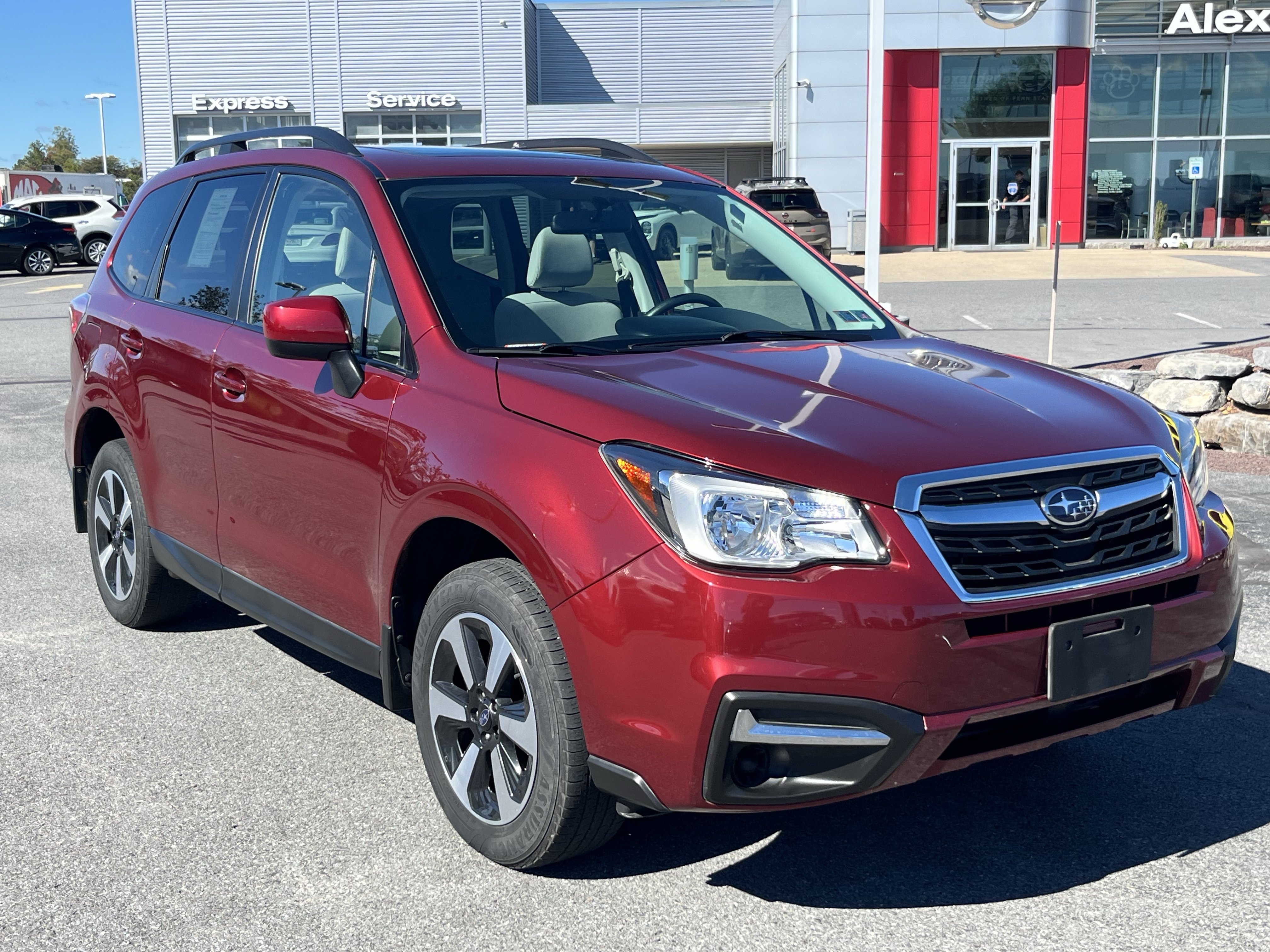 Used 2018 Subaru Forester 2.5i Premium w/ Protection Package #1 AWD/4WD image 1