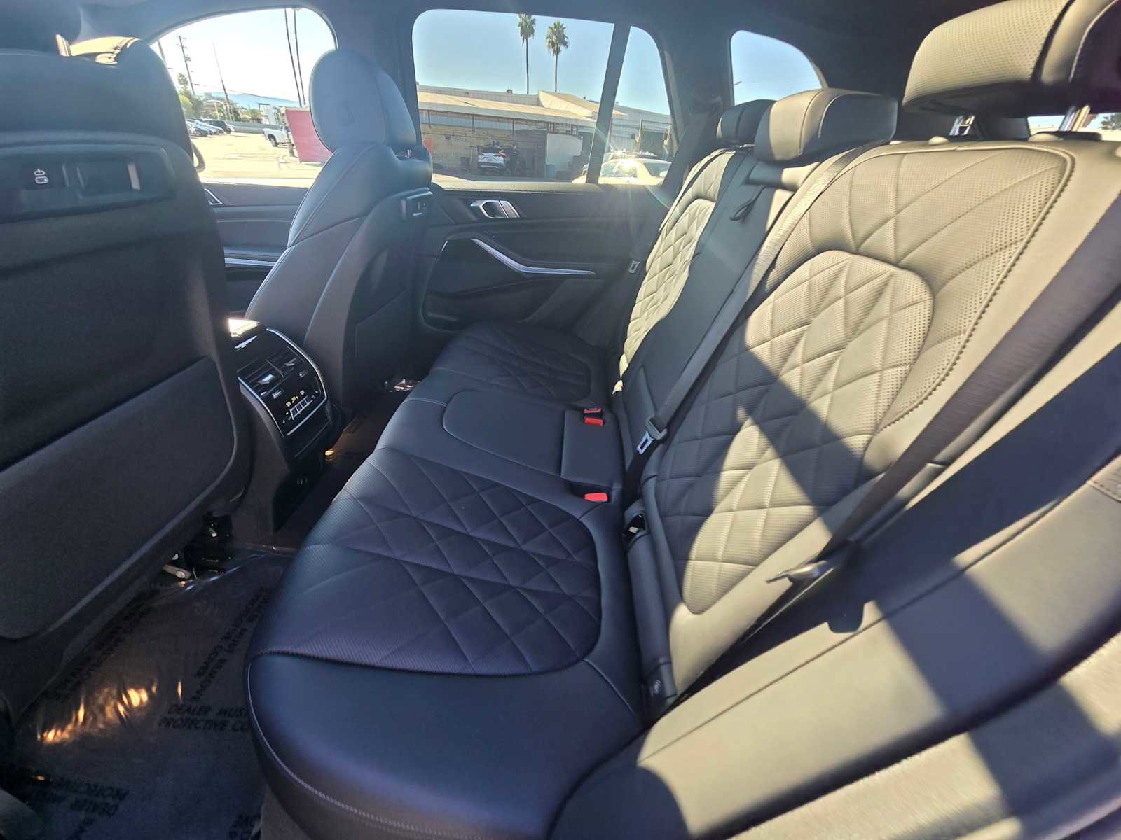 Used 2023 BMW X5 xDrive45e image 31