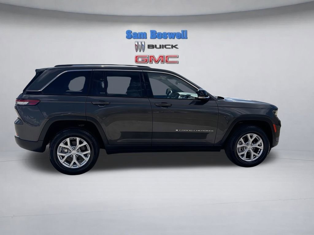 Used 2023 Jeep Grand Cherokee Limited image 9