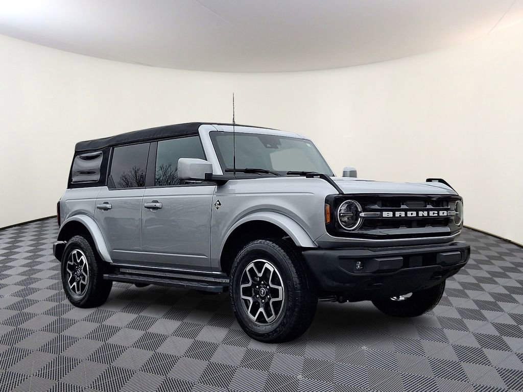 Certified 2023 Ford Bronco Outer Banks