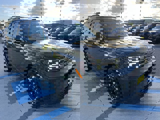 Used 2024 Hyundai Santa Fe SEL image 3