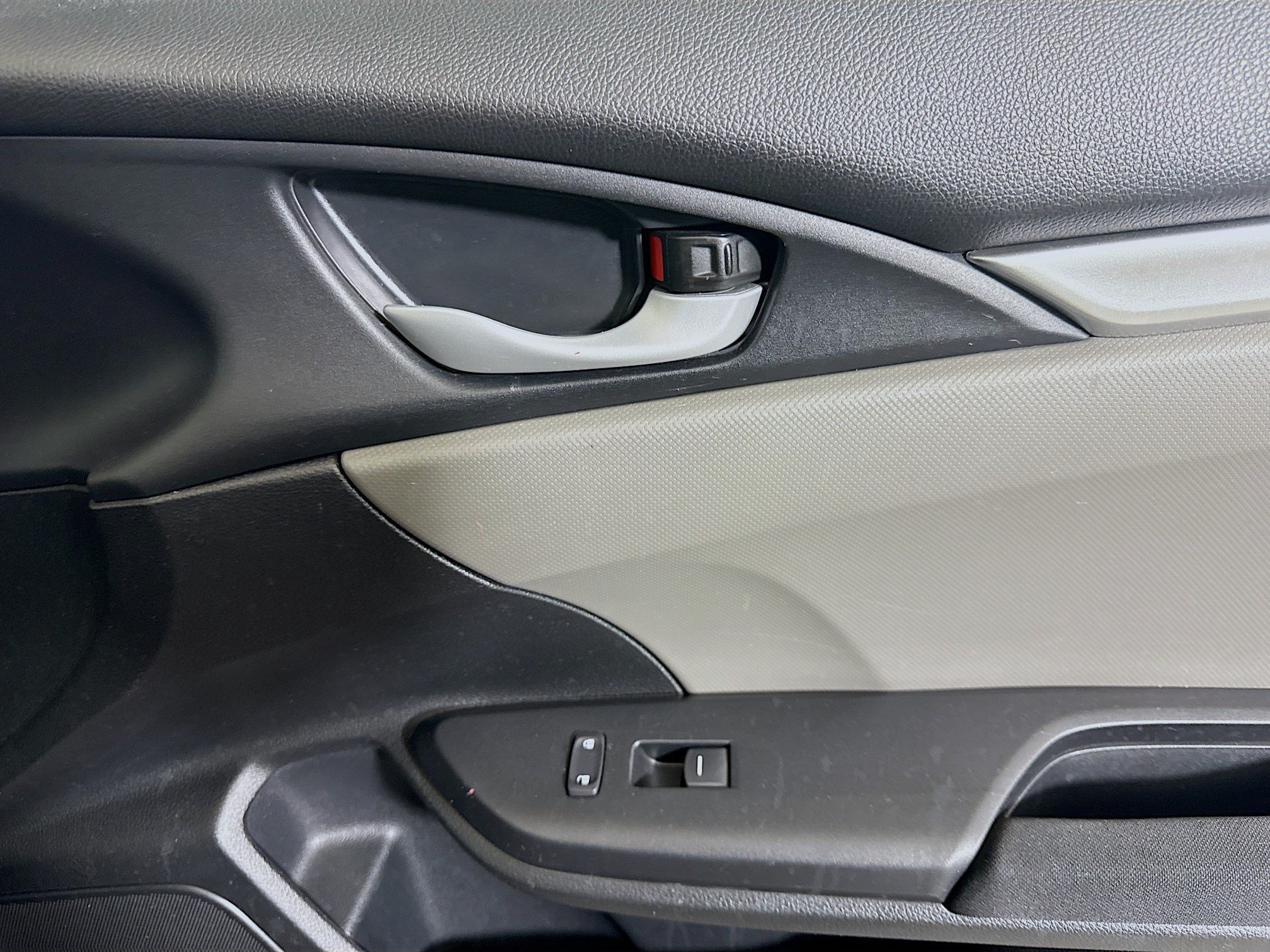 Used 2019 Honda Civic LX image 30