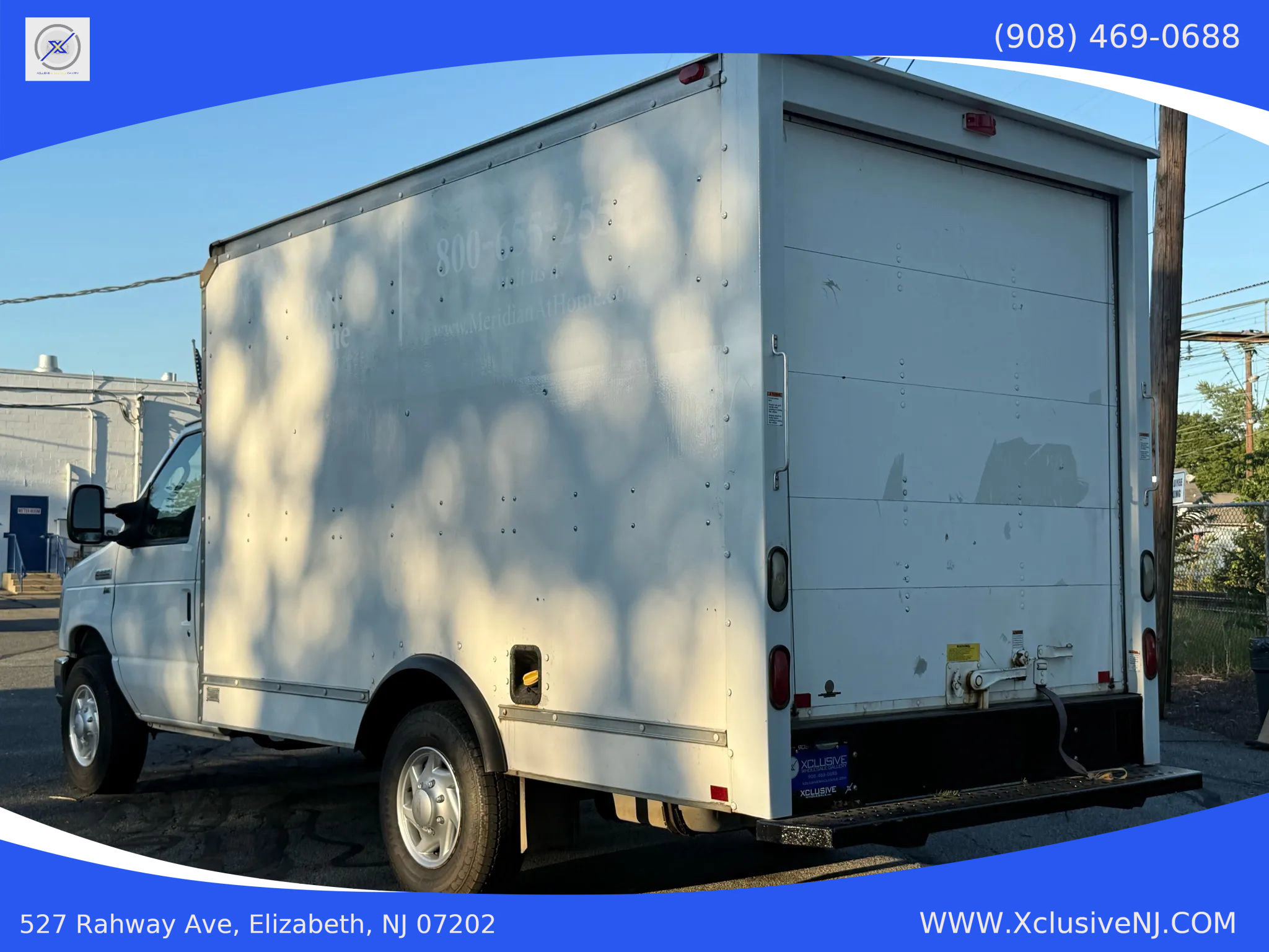 Used 2015 Ford E-350 and Econoline 350 Super Duty image 2