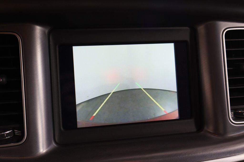 Used 2020 Dodge Charger SXT image 33