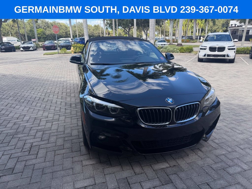 Used 2019 BMW 230i Convertible w/ M Sport Package RWD image 4