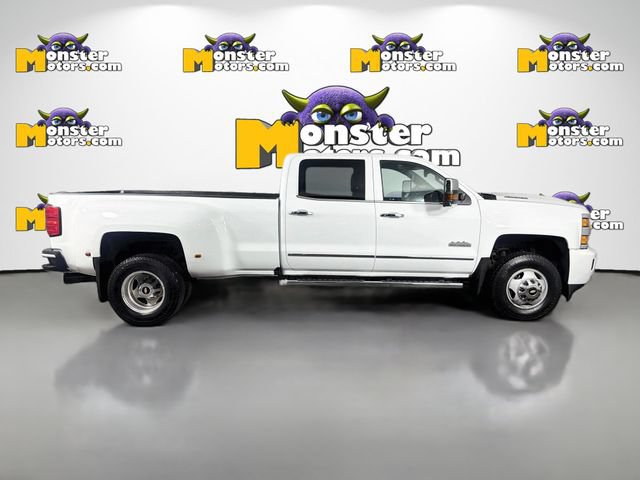 Used 2019 Chevrolet Silverado 3500 High Country AWD/4WD image 4