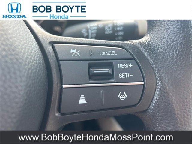 Used 2025 Honda HR-V LX image 11