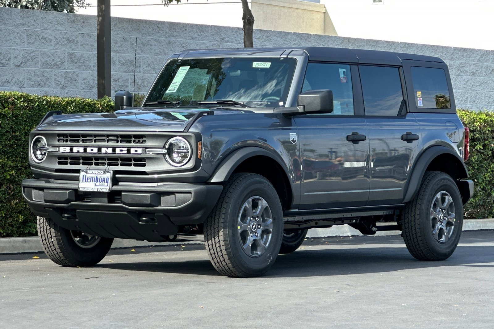 New 2025 Ford Bronco Big Bend image 8