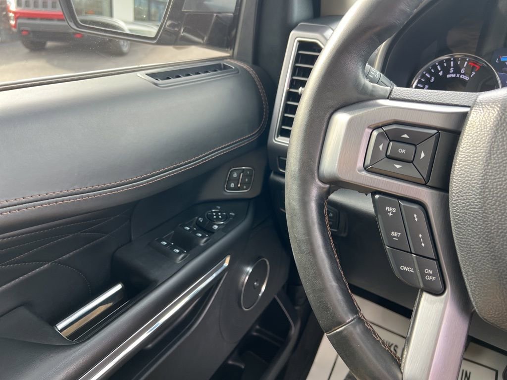 Used 2020 Ford Expedition Platinum image 21