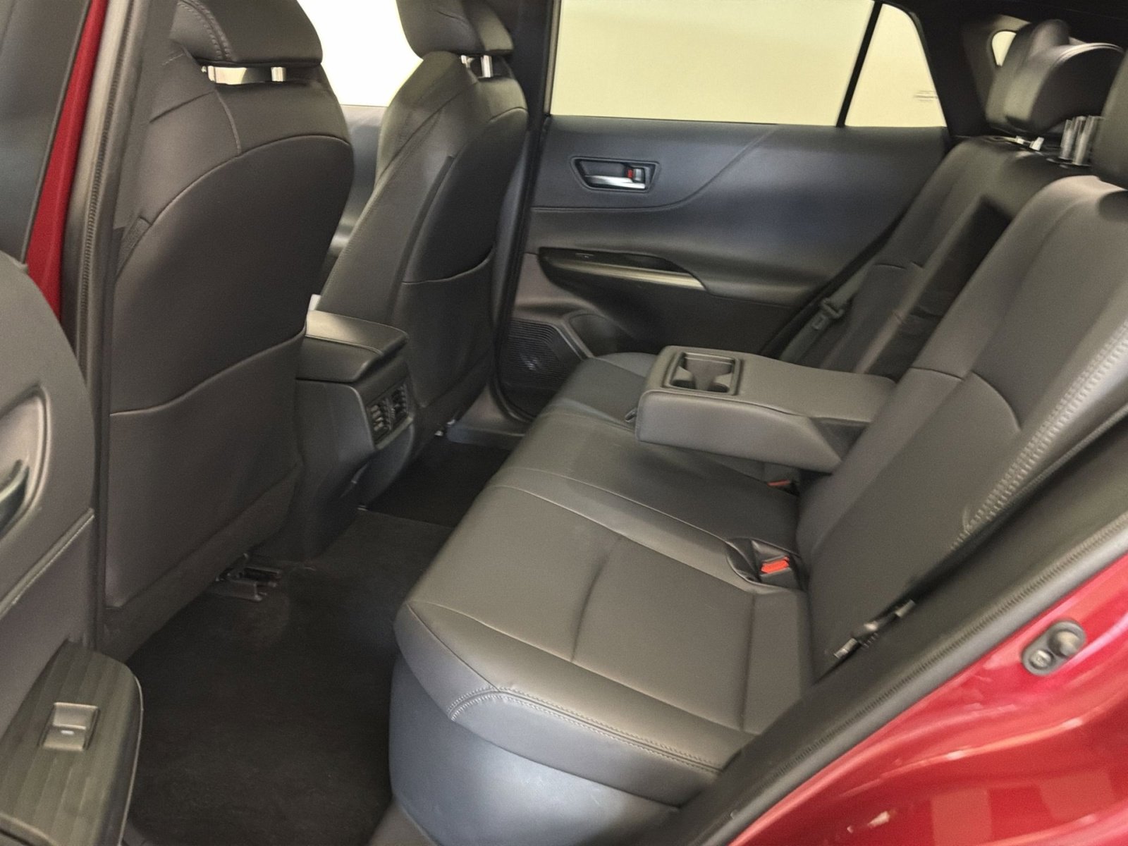 Used 2023 Toyota Venza Nightshade AWD/4WD image 26