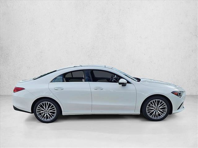 Used 2023 Mercedes-Benz CLA 250 image 4