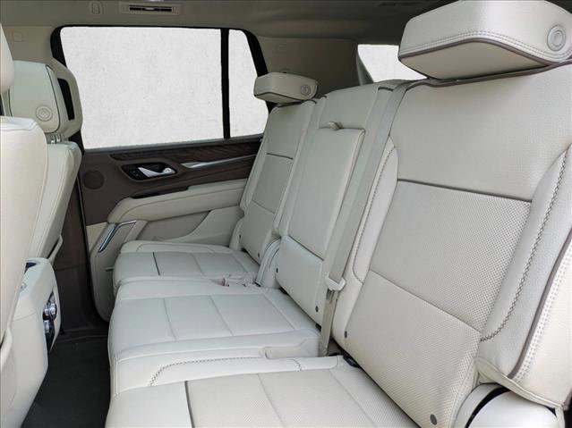 Used 2023 GMC Yukon Denali w/ LPO, Floor Liner Package RWD image 18