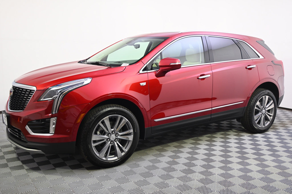 New 2026 Cadillac XT5 Premium Luxury w/ LPO, Floor Liner Package AWD/4WD image 2