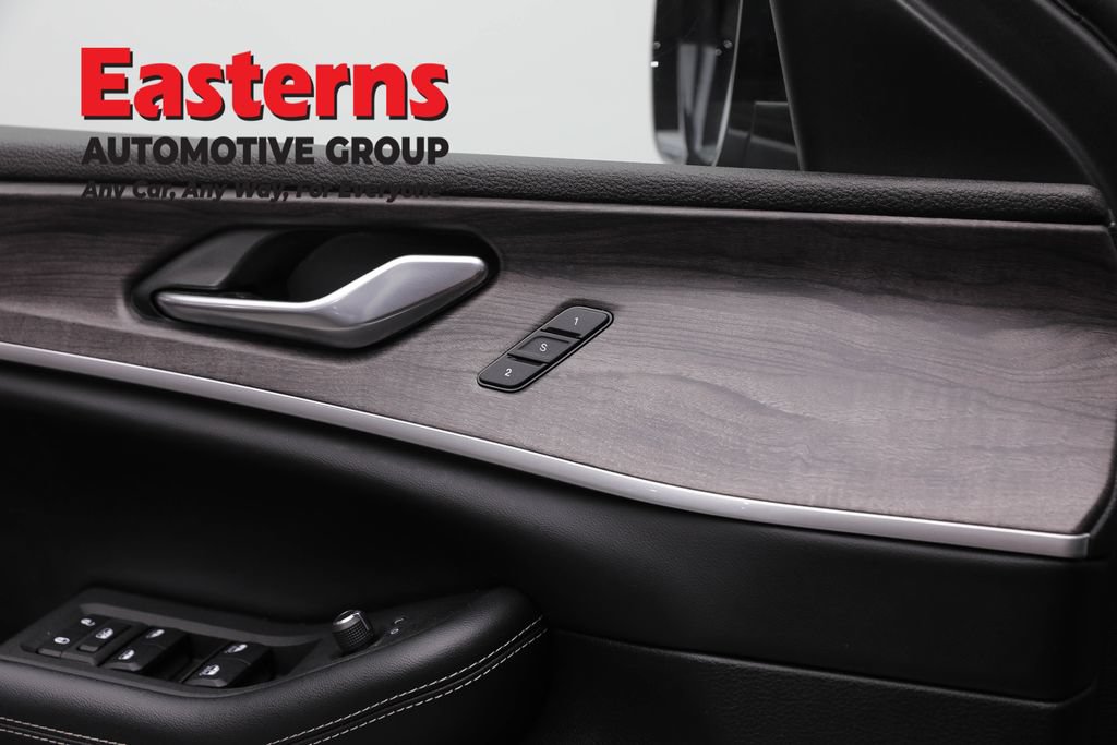 Used 2022 Jeep Grand Cherokee Limited 4xe AWD/4WD image 22