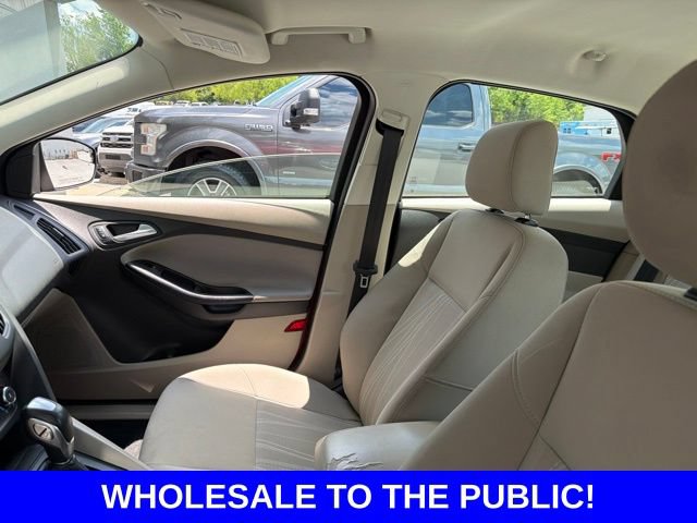 Used 2016 Ford Focus SE FWD image 17