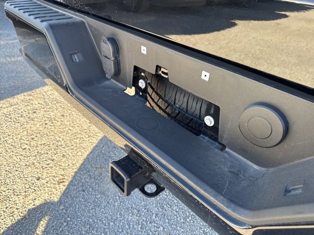 Used 2025 Chevrolet Silverado 1500 Custom image 10