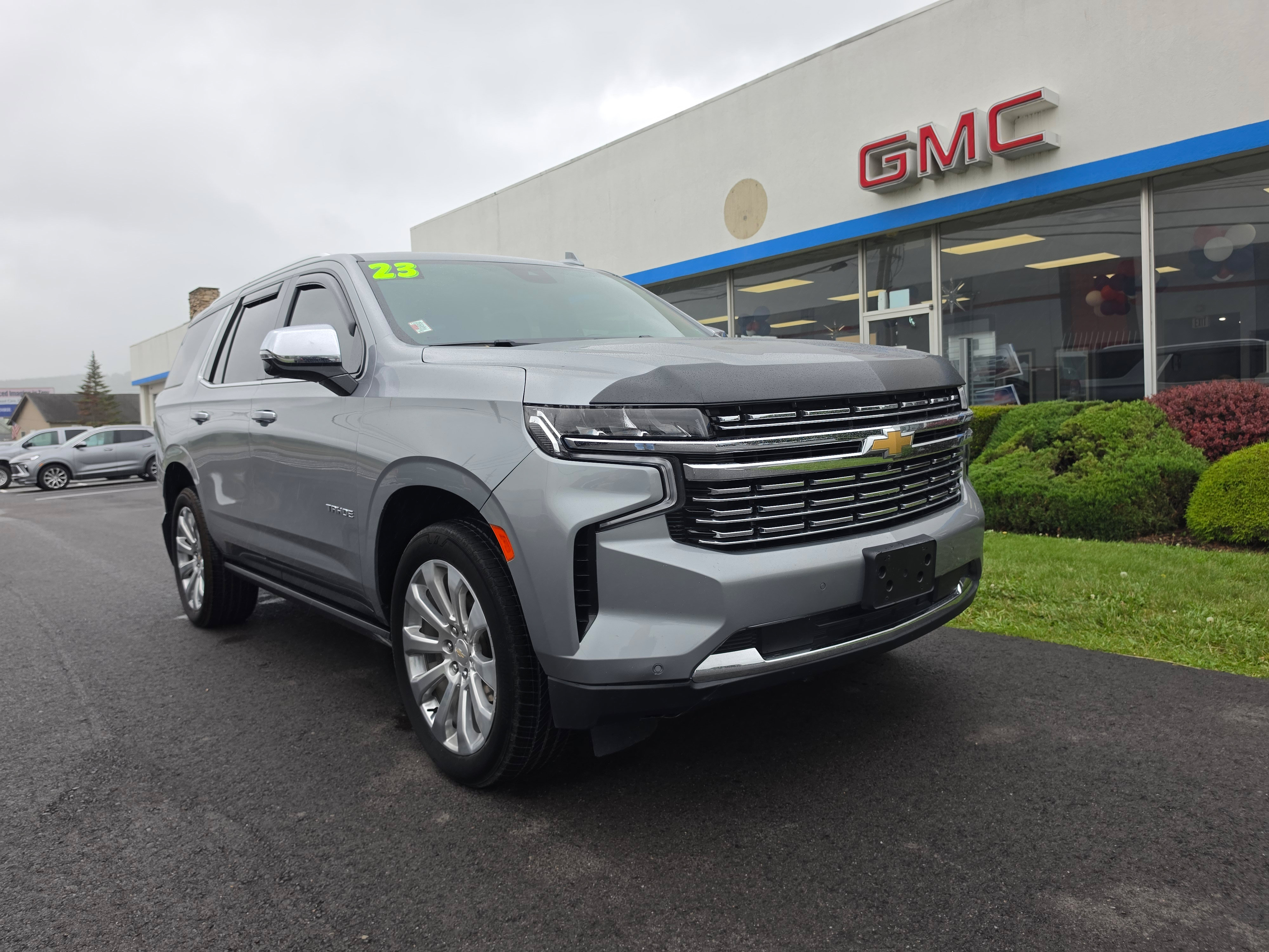 Used 2023 Chevrolet Tahoe Premier AWD/4WD video 1