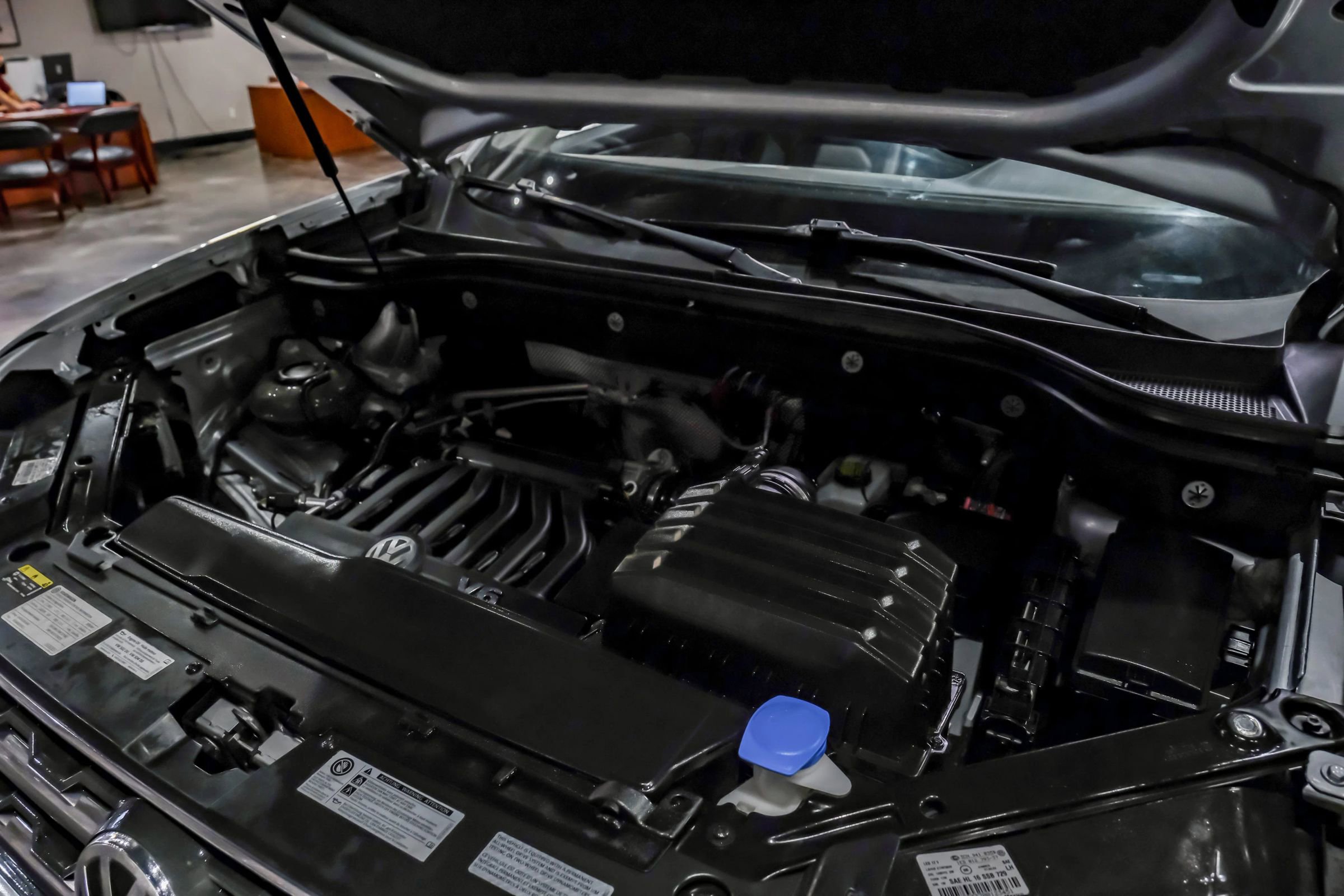 Used 2018 Volkswagen Atlas SEL Premium image 49