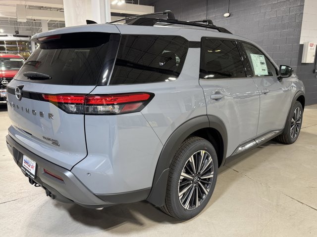New 2026 Nissan Pathfinder Platinum image 16