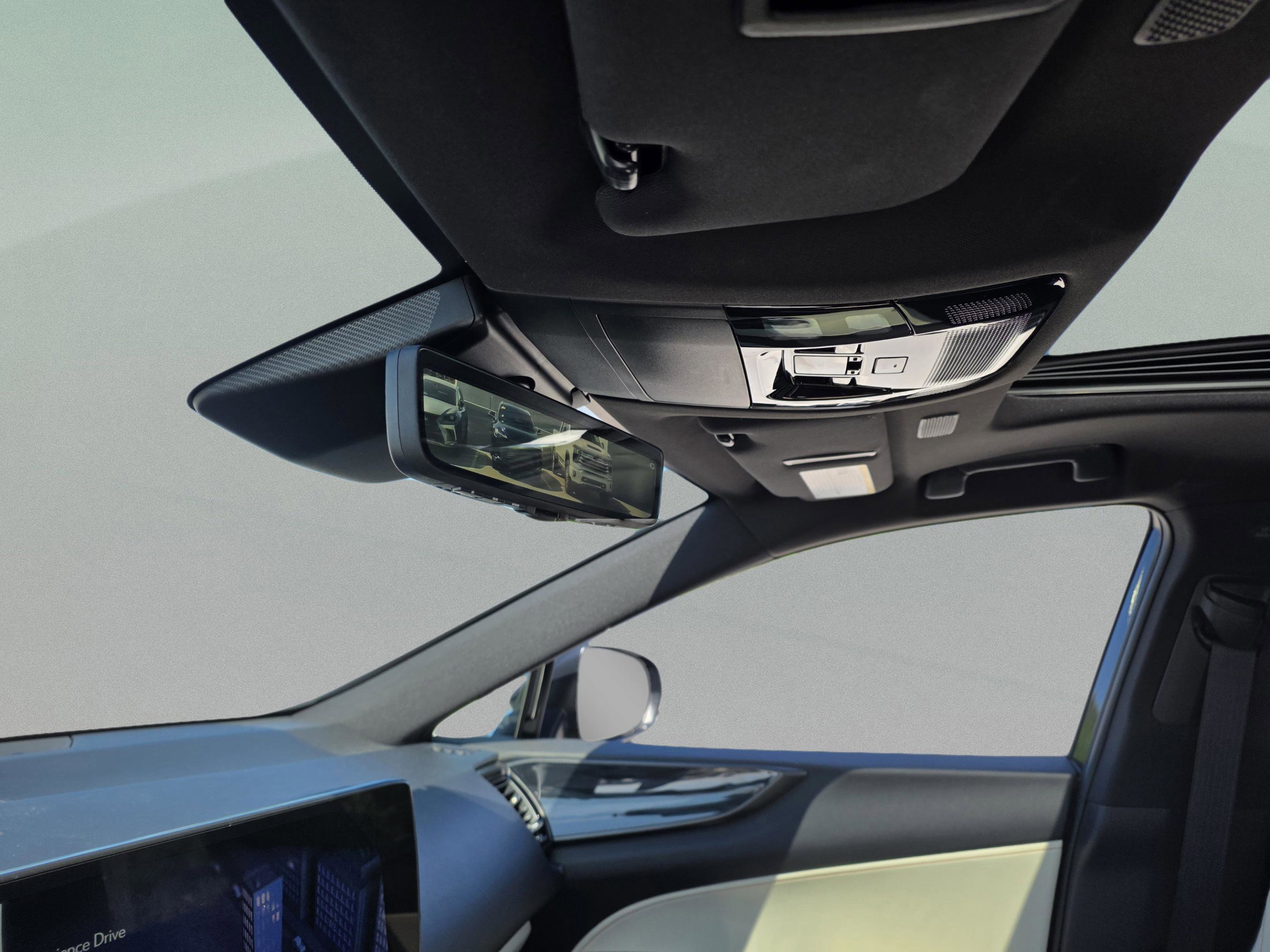 Certified 2024 Lexus NX 350h AWD image 9