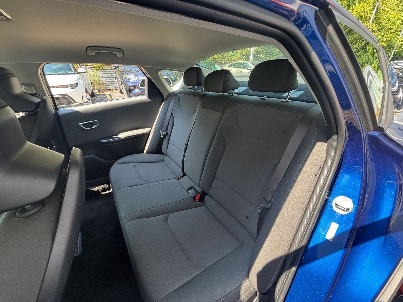 Used 2025 Kia K4 FWD image 35