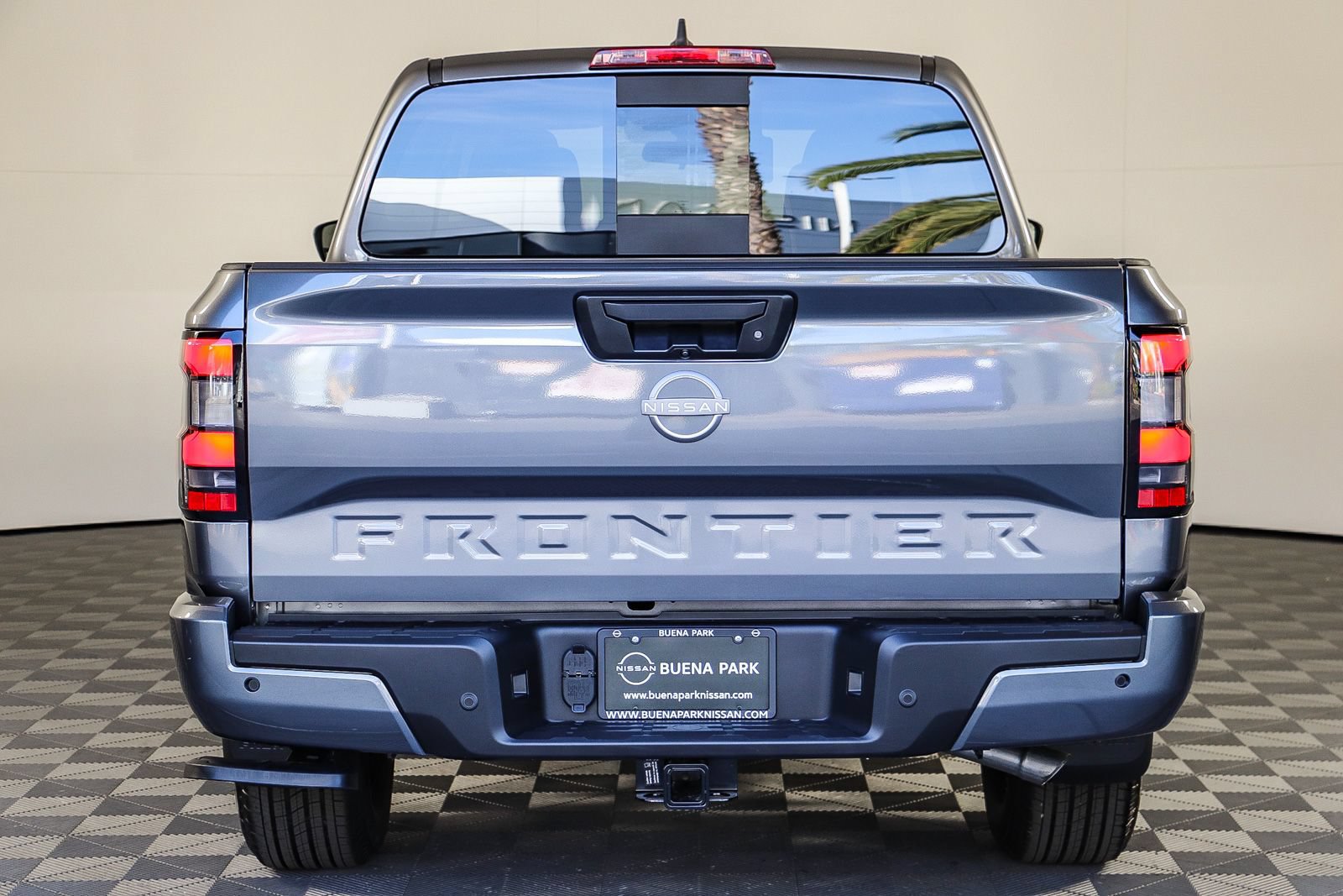 New 2026 Nissan Frontier SV w/ Tow Package RWD image 7
