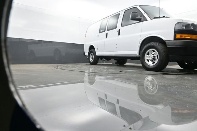 Used 2020 Chevrolet Express 2500 w/ Driver Convenience Package image 19