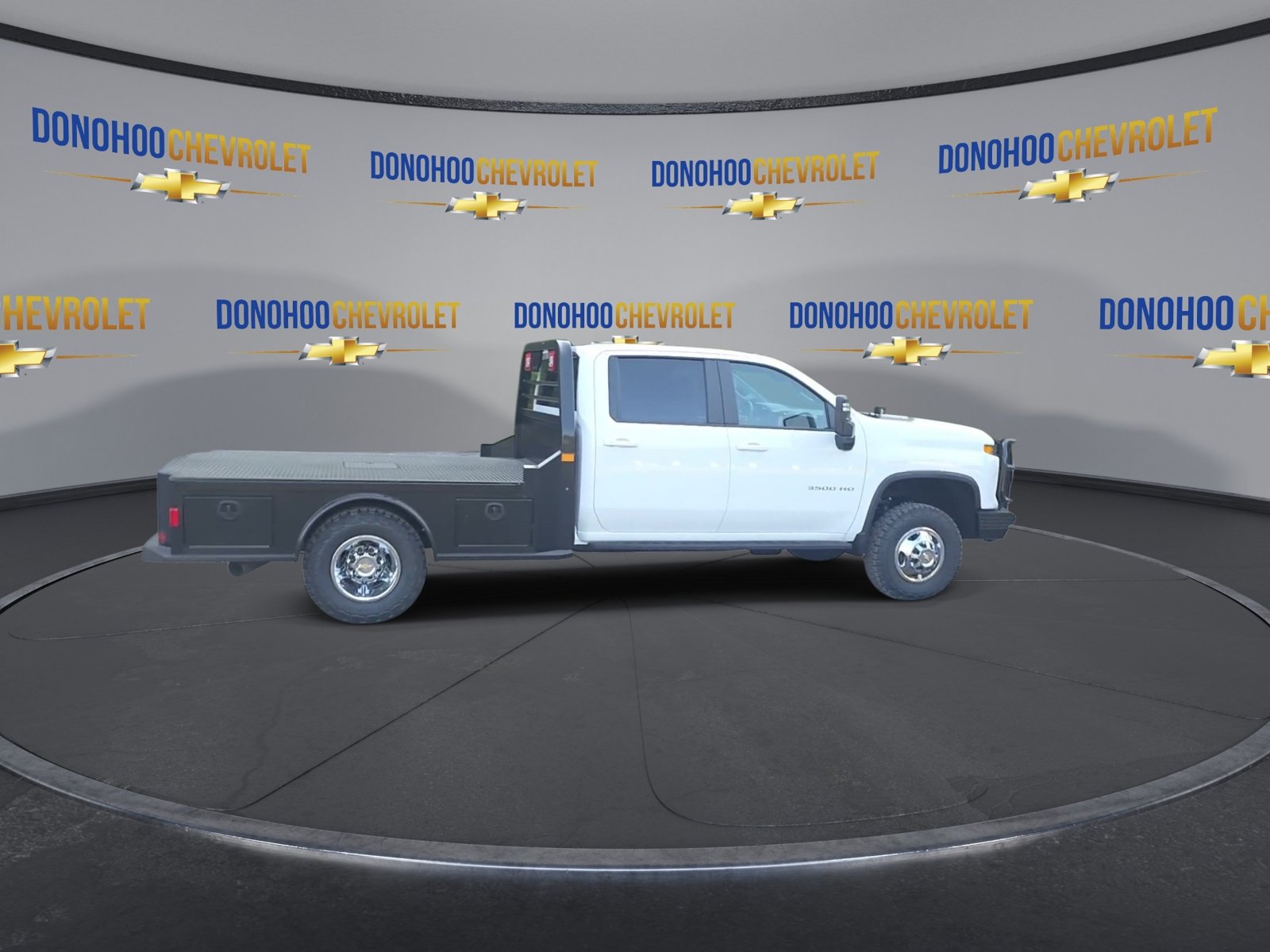 New 2026 Chevrolet Silverado 3500 LT w/ Convenience Package AWD/4WD image 9