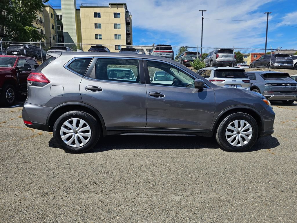 Used 2019 Nissan Rogue S FWD image 9