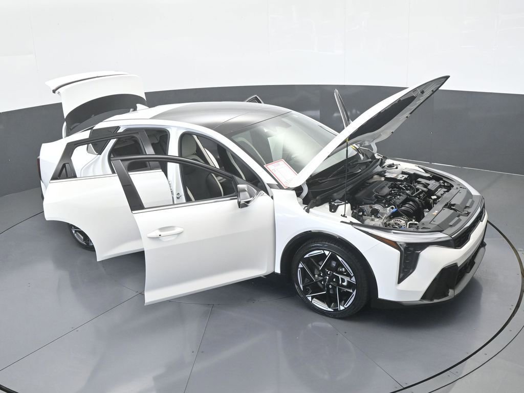 Used 2025 Kia K4 GT-Line w/ GT-Line Premium Package image 71