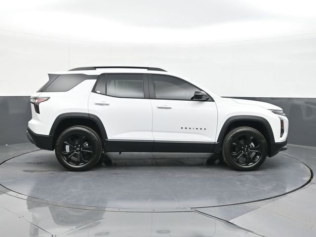 New 2026 Chevrolet Equinox LT w/ Midnight Edition image 16