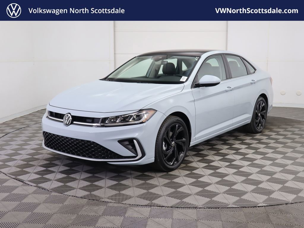 Certified 2025 Volkswagen Jetta SE w/ Sunroof Package