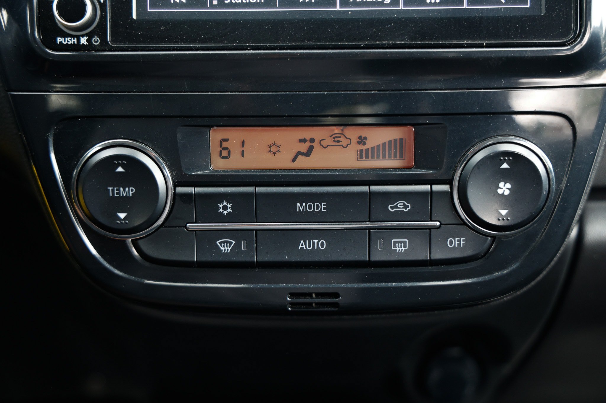 Used 2024 Mitsubishi Mirage ES FWD image 32