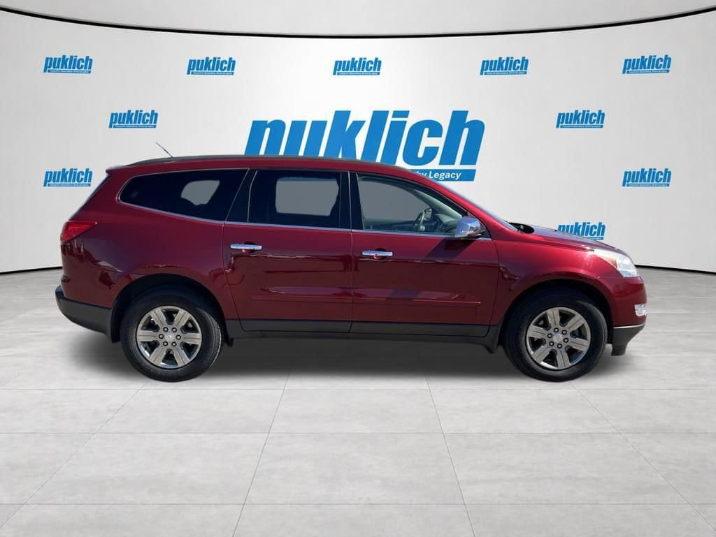 Used 2011 Chevrolet Traverse LT w/ Personal Connectivity Package AWD/4WD image 4