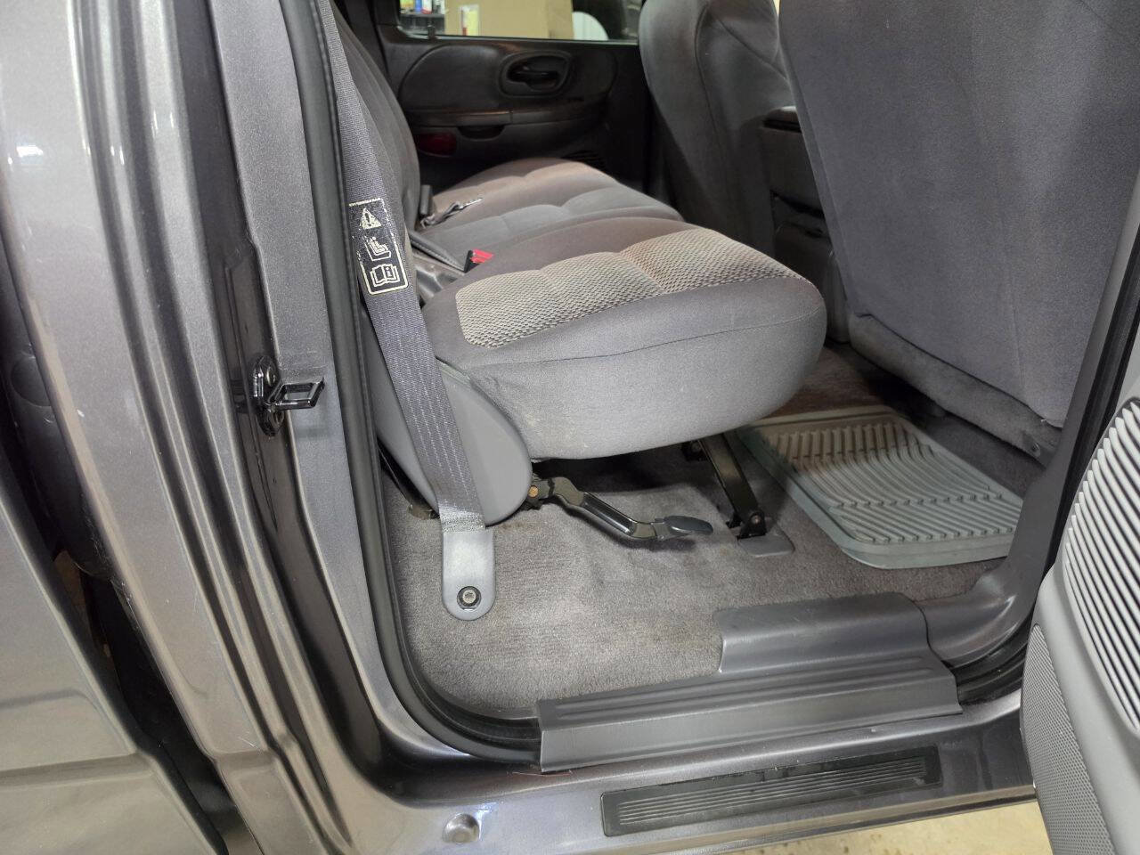 Used 2003 Ford F150 XLT AWD/4WD image 17