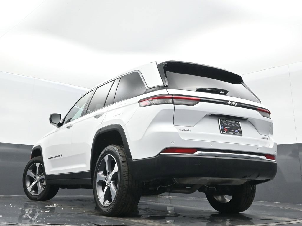 Used 2023 Jeep Grand Cherokee Limited image 33