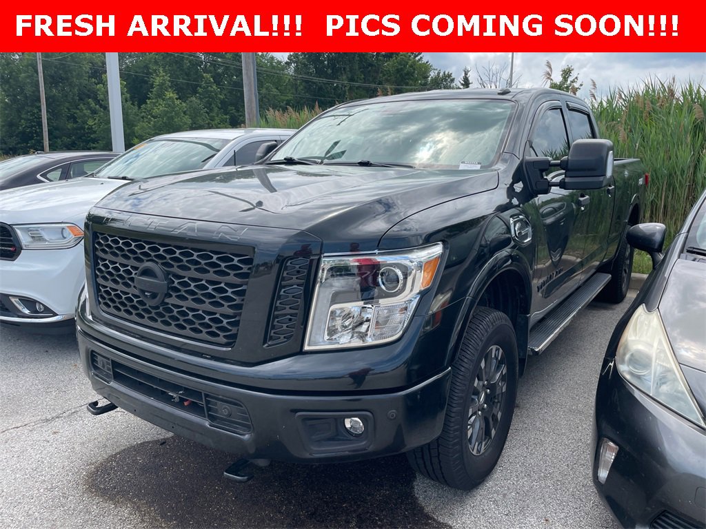 Used 2019 Nissan Titan PRO-4X w/ Pro-4x Convenience Package