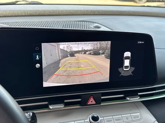 Certified 2022 Hyundai Elantra Limited w/ Cargo Package image 21