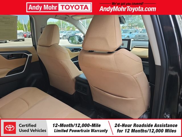 Certified 2023 Toyota RAV4 LE AWD/4WD image 29