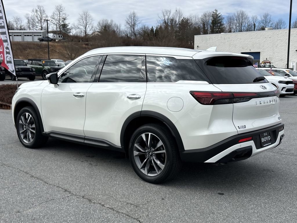 Used 2025 INFINITI QX60 Luxe image 8