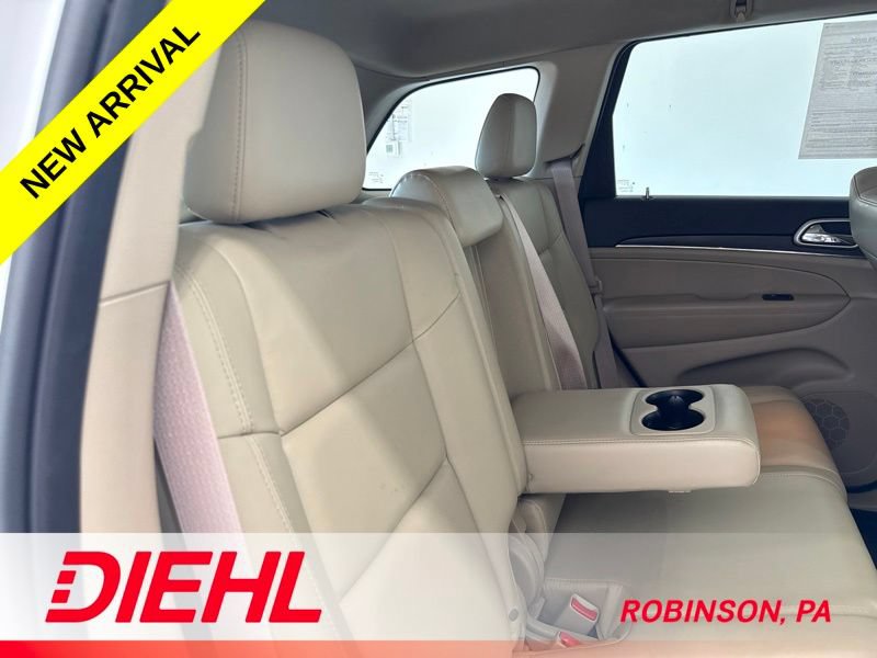 Used 2018 Jeep Grand Cherokee Limited AWD/4WD image 12