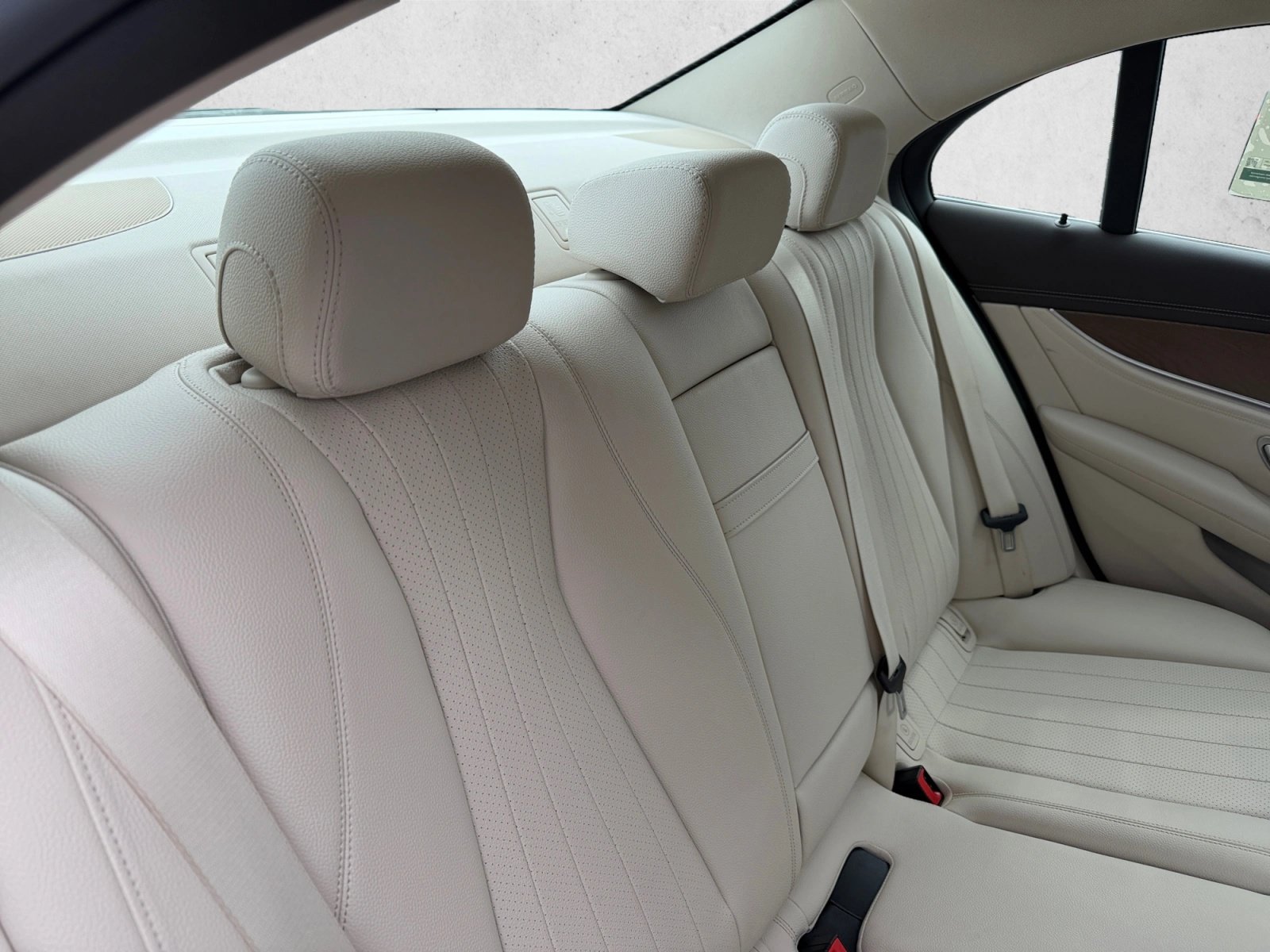 Certified 2020 Mercedes-Benz E 350 4MATIC Sedan image 24