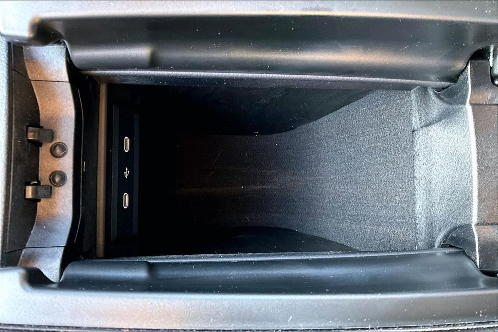 Used 2026 Mercedes-Benz GLB 250 4MATIC image 26