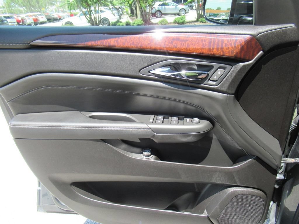 Used 2012 Cadillac SRX Luxury FWD image 20