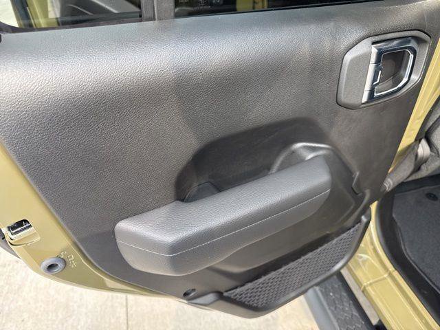 New 2025 Jeep Wrangler Sport S image 28
