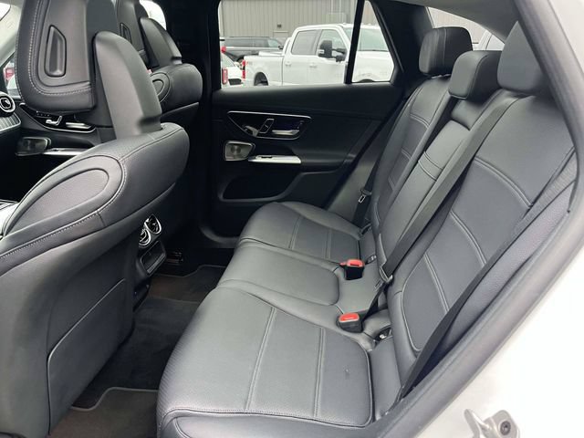 Used 2024 Mercedes-Benz GLC 300 image 13
