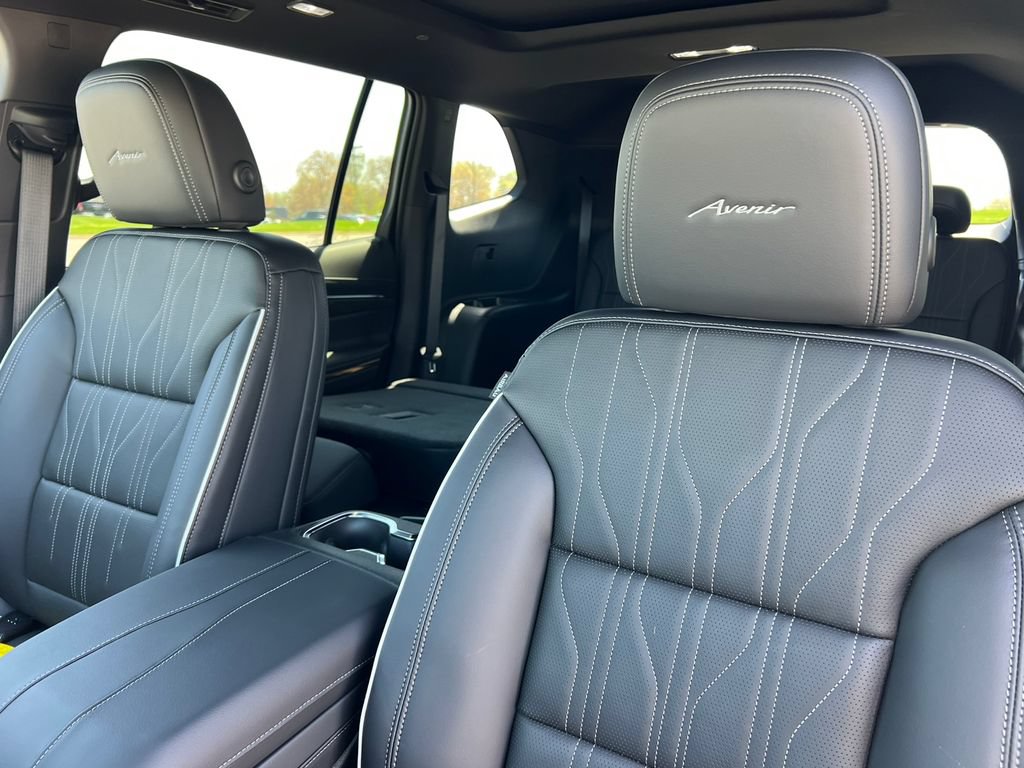 New 2026 Buick Enclave Avenir w/ Super Cruise Package AWD/4WD image 13